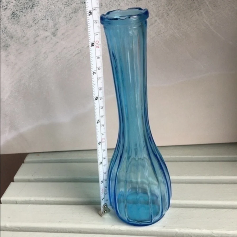 Vintage CLGCO Light Blue Indiana Glass Bud Base - Picture 6 of 7
